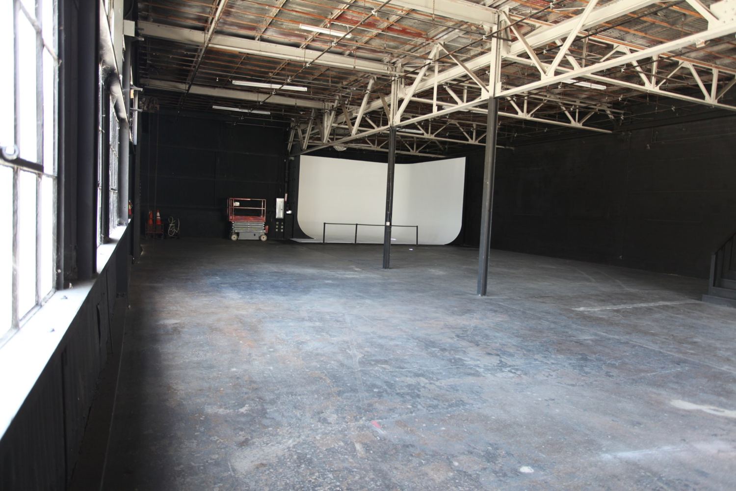 Back stage — open floor